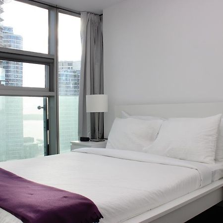 Atlas Suites- Furnished Apartments-College Street, Toronto Exterior foto