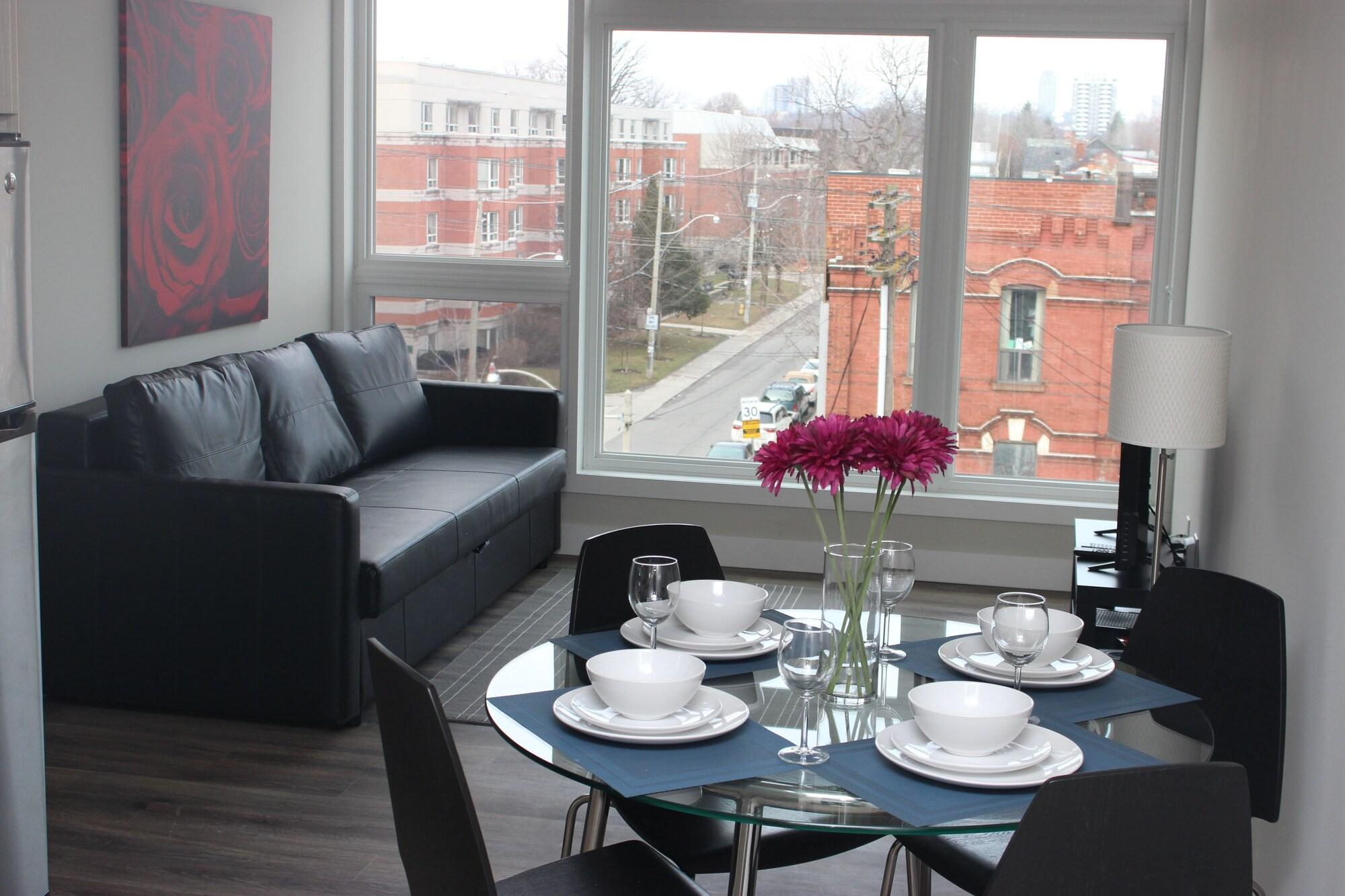 Atlas Suites- Furnished Apartments-College Street, Toronto Exterior foto