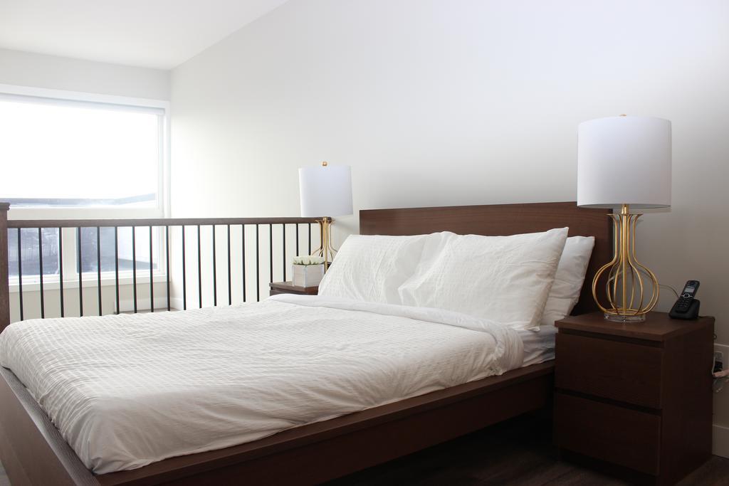 Atlas Suites- Furnished Apartments-College Street, Toronto Exterior foto